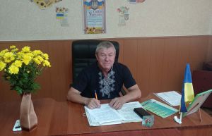 Глибинка тримає свій мирний стрій